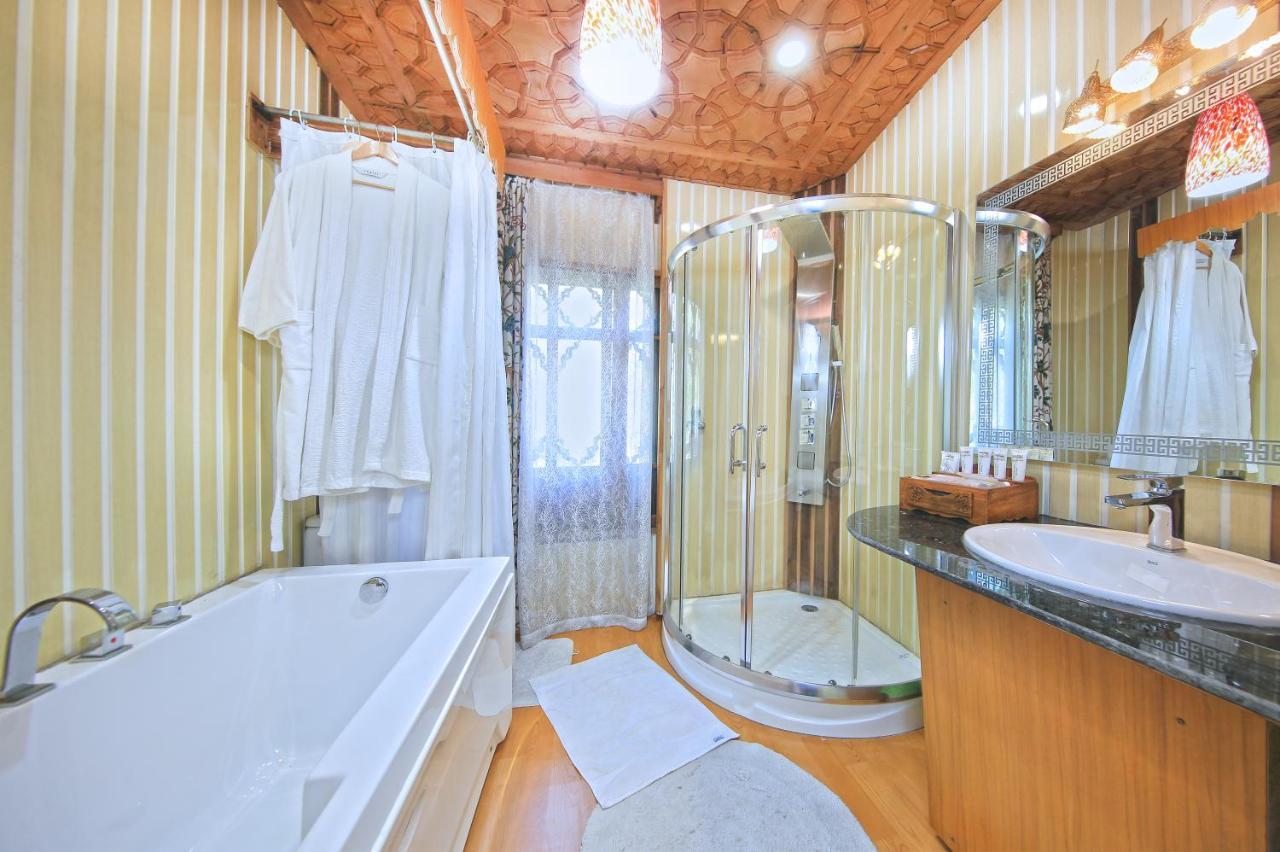 Kolu Group Of Houseboats Otel Srīnagar Dış mekan fotoğraf